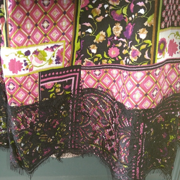 Multi colored top - Picture 5 of 8